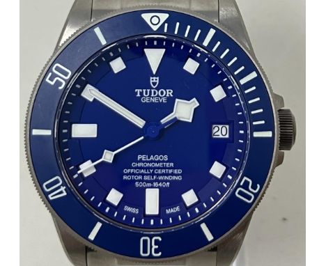 A gentleman's stainless steel Tudor Pelagos Chronometer, Officially Certified Rotor Self-Winding 500m-1614ft wristwatch, with