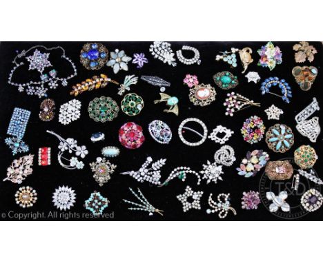 A collection of assorted vintage and costume brooches and suites of jewellery, to include Victorian style, Art Deco and mid c