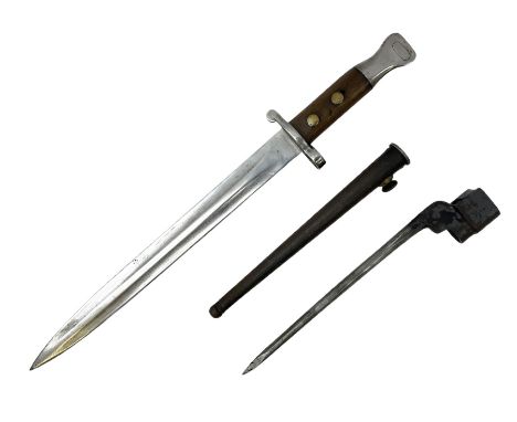 British No.4 Mk. II spike bayonet with 20cm round steel blade and metal scabbard L26.5cm overall; and British Lee Metford Pat