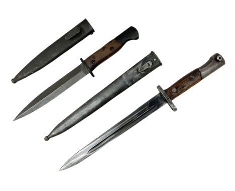 Portuguese Model 1948 sub-machine gun knife bayonet with 17.5cm steel blade and cross-piece numbered 19363; in steel scabbard