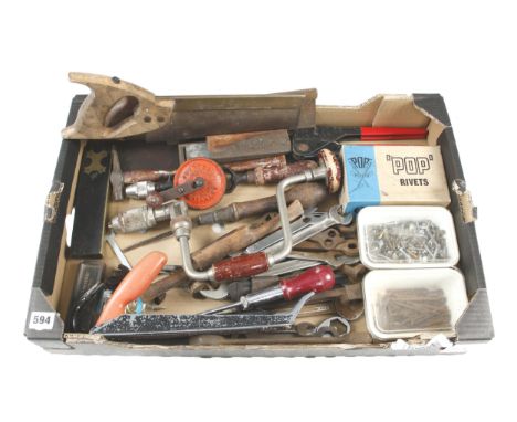 A box of tools G 