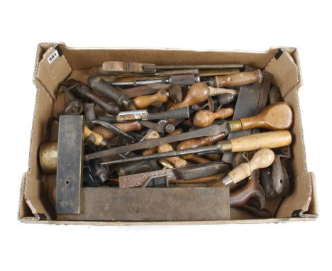 A box of tools G 
