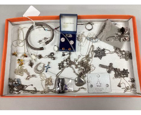 Assorted Modern 925 and Other Jewellery, including racehorse with rider pendant on chain, antique style twisted bangle, assor