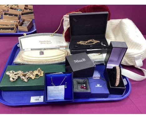 A Collection of Modern Jewellery, to include a hallmarked silver gilt coloured fancy link necklace, Swarovski cherry pendant 