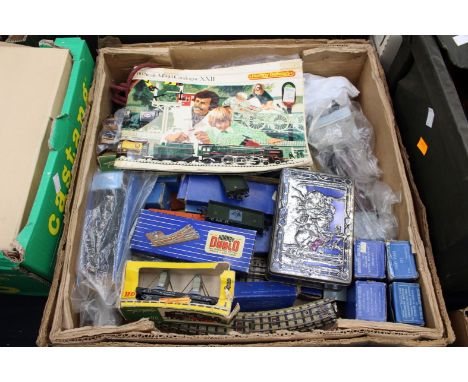 A boxed Hornby Dublo train set, including Duchess of Atholl engine, LMS 6917 engine, carriages, tracks, platform, etc 