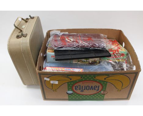 A quantity of assorted games, including Bayko set, John Bull print kit, printing set, locking letters, lotto, beetle drive, p