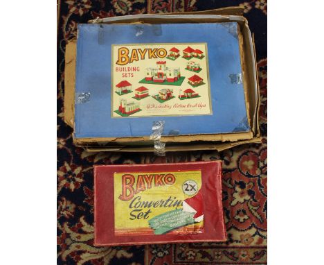 Two Bayko building sets, boxed (2)