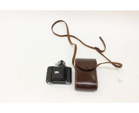 A vintage Zeiss Ikon folding camera, 120 