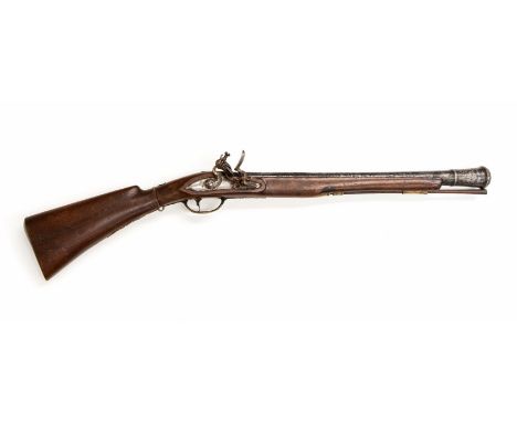 An antique  18¼” barrel flintlock blunderbuss fitted with a flared muzzle.  It bears no  makers name or visible proof marks a