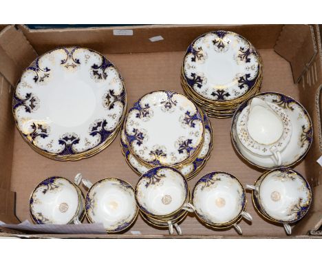 A Shelley (Wileman Foley Shelley) tea service circa 1910-1916. Pat No 7084 blue and gilt. shape Gainsborough, 49 pieces