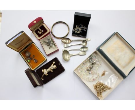 A pair of silver amethyst and marcasite drop earrings, a pair of lotus pearls with 9ct gold, gold mounts, a Leopard brooch, a