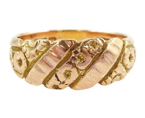 Early 20th century 9ct gold floral scroll ring, hallmarkedCondition Report:Approx 4.55gm, size Q-R, max depth = 8.2mm, eviden