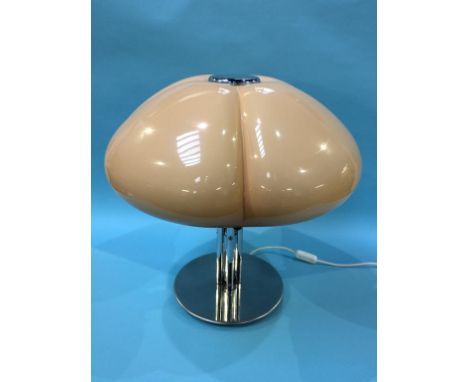 A 1970's Italian Guzzini, Quadrifoglio table lamp, by Gae Aulenti, 50cm height