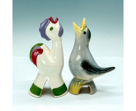 Charming pair of hand-painted ceramic birds designed for venting steam from covered pies during baking. Both similar in size,