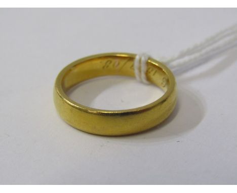 22ct GOLD BAND RING, yellow 22ct gold band ring, size L, 5.9 grams 