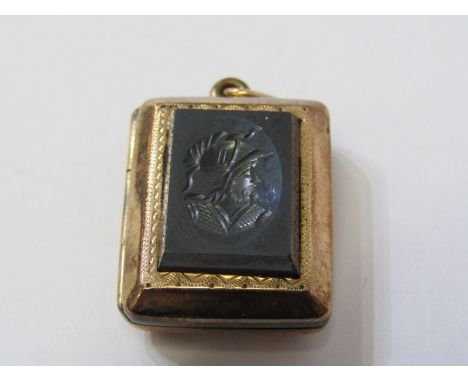 YELLOW METAL INTAGLIO CARVED VINTAGE LOCKET, probably pinchbeck 
