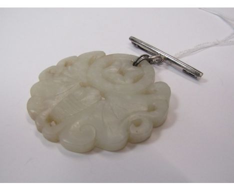 ORIENTAL JADE PENDANT with pierced decoration in the form of a Bat, 5.5cm diameter 