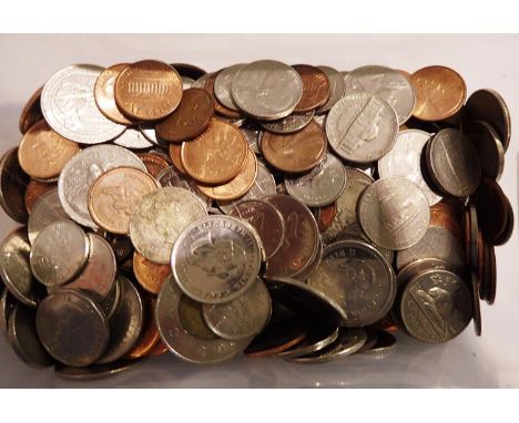 Mixed coins, mainly American. P&amp;P Group 1 (£14+VAT for the first lot and £1+VAT for subsequent lots) 
