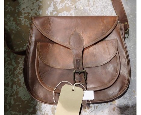 American made leather satchel in good condition. P&amp;P Group 2 (£18+VAT for the first lot and £3+VAT for subsequent lots) 