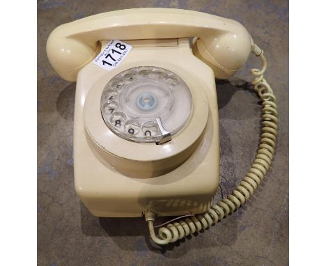 Vintage wall mounted dial telephone. Not available for in-house P&amp;P 