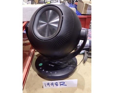 Air Pod SKJ-CR011 desk fan. All electrical items in this lot have been PAT tested for safety and have passed. This does not c