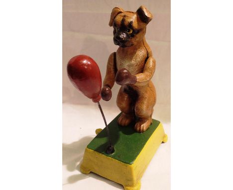 Cast iron automaton boxing dog figurine, H: 20 cm. P&amp;P Group 1 (£14+VAT for the first lot and £1+VAT for subsequent lots)