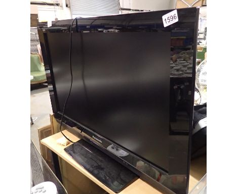 Panasonic 32 inch TV, model TBM0E9002, no remote. All electrical items in this lot have been PAT tested for safety and have p