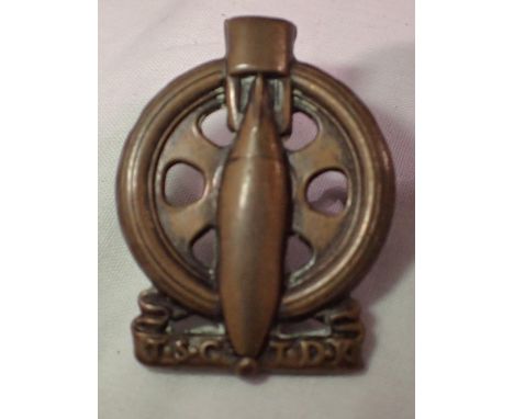 South African WWII Technical Service Corps beret badge. P&amp;P Group 1 (£14+VAT for the first lot and £1+VAT for subsequent 