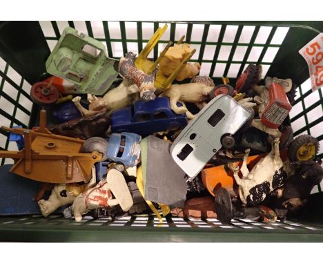 Diecast vehicles and farm animals. P&amp;P Group 1 (£14+VAT for the first lot and £1+VAT for subsequent lots) 