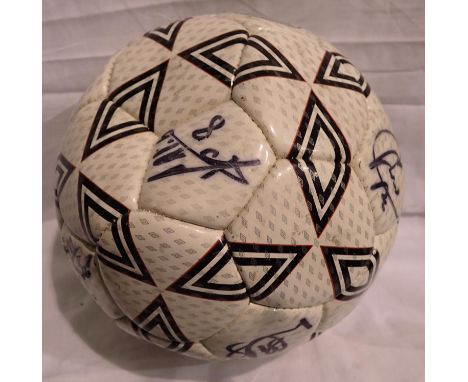 Football signed by Kevin Keegan, Shaun Goater and others. P&amp;P Group 2 (£18+VAT for the first lot and £3+VAT for subsequen