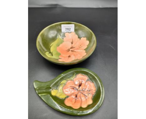 Moorcroft Hibiscus pattern Bowl together with ashtray 