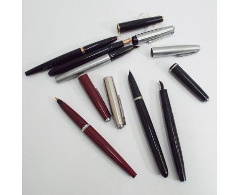Collection of 6 vintage ink pens including a Sheaffer, Parkers etc. some with gold nibs 