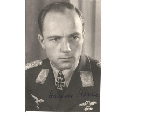 WW2 Luftwaffe ace Hanns Heise KC signed 5 x 3 inch b/w portrait photo in uniform. Good Condition. All autographs are genuine 