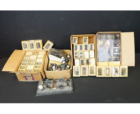 43 Boxed Eaglemoss metal Lord Of The Rings figures with magazines, 1 x stand &amp; over 30 unboxed examples (5 boxes) 