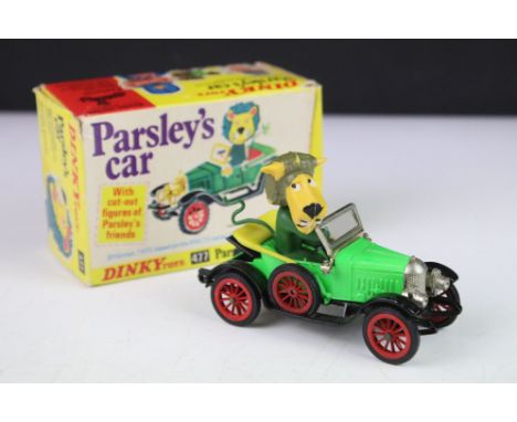 Boxed Dinky 477 Parsley's Car Morris Oxford Bull Nosed diecast model in green, no inner display, model showing some paint los