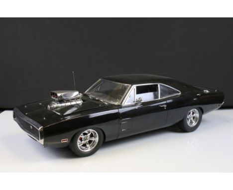 Fanhome Fast &amp; Furious Build Your The Legendary 1/8th scale Dodge Charger R/T, near complete (missing 5 x part 110f latch