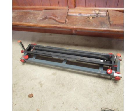 Performance portable tool stand 