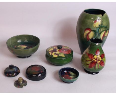 Moorcroft ceramics, including Hibiscus lidded trinket pot, D12cm, Leaves and Berries bowl, D16cm, Pomegranate dish, D7.5cm, t