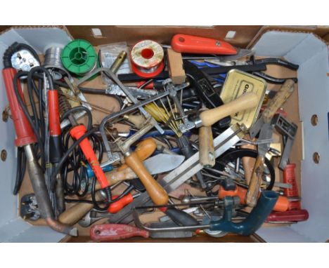 Collection of handheld tools including an Eclipse fretsaw, scrapers, pliers, soldering irons, centre punches etc 
