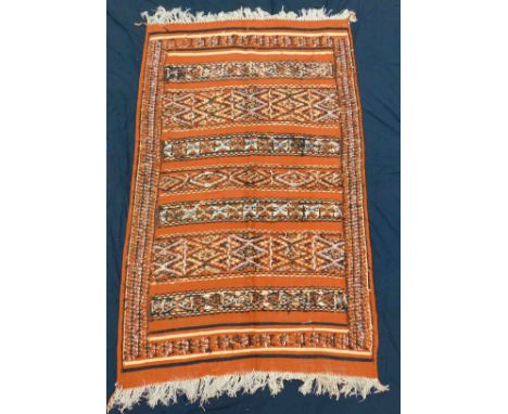 Kelim. Berber. Stammesteppich. Magreb.224 cm x 136 cm. Handgewebt. Wolle auf Bauwolle. Wohl West-Sahara, Mali. Zustand siehe 