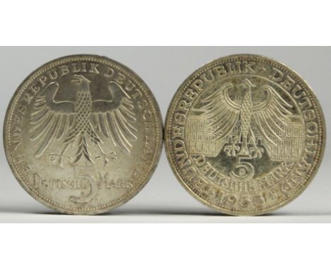 2 Silbermünzen.5 Deutsche Mark. Bundesrepublik Deutschland. Friedrich von Schiller zum 150. Todestag von 1955. Durchmesser 29