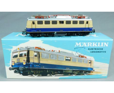 Elektrische Lokomotive. "Märklin". BR 112. H0.Artikel-Nummer 30390. Vorbild: Elektrolokomotive Baureihe E 10.12 der Deutschen