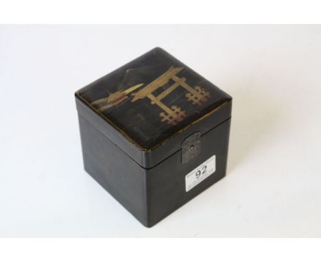 Late 19th / Early 20th century Japanese Lacquered Single Tea Caddy decorated with a scene of Mount Fuji, 11cms high