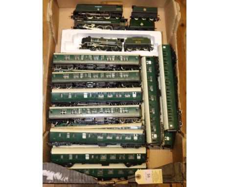 Quantity of OO gauge railway including Hornby etc. 3 locomotives- BR un-rebuilt Battle of Britain Class 4-6-2 tender locomoti