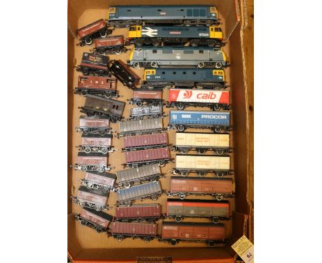 A quantity of 'OO' Model Railway by Hornby, Lima etc. 4 diesel and electric freight/passenger locomotives. A BR Class 87 Bo-B