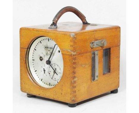 A mid 20th century Benzing oak cased pigeon racing clock, 21cm wide