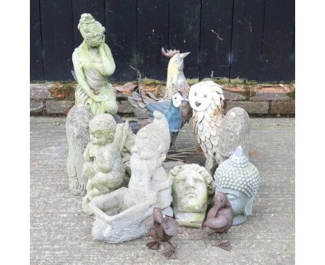 A collection of novelty garden ornaments, to include metal animals, tallest 66cm high (13)