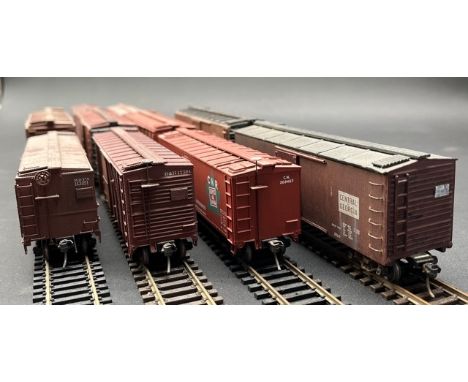 HO North American Outline Rolling stock Kit-built to High standard (10)(900g)10 Box cars, Railroads represented are:Central G
