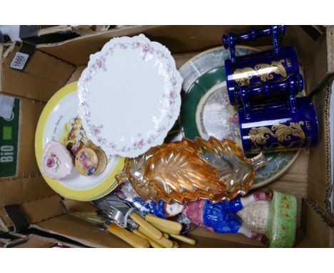 A mixed collection of items to include footed cake plate, ceramic figure, decorative wall plates, lidded boxes etc 