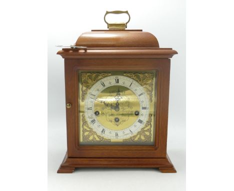 Mahogany Cased Stewart Mantle Clock, height 33cm 